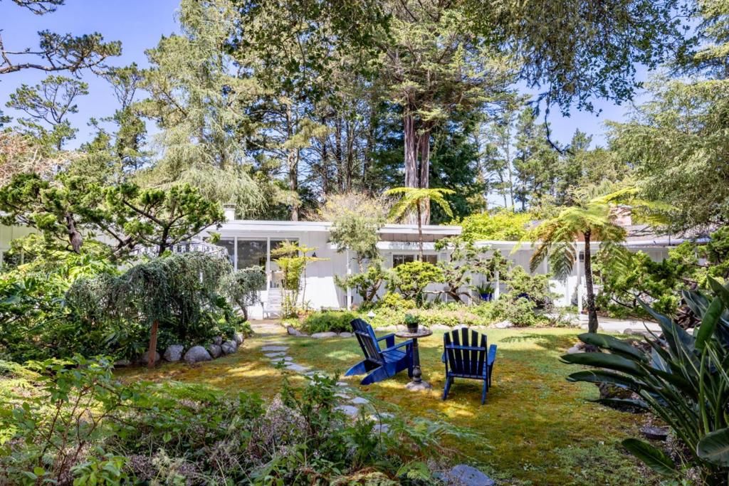 Photo of 4058 El Bosque Drive, Pebble Beach, CA 93953 (MLS # ML82043129)