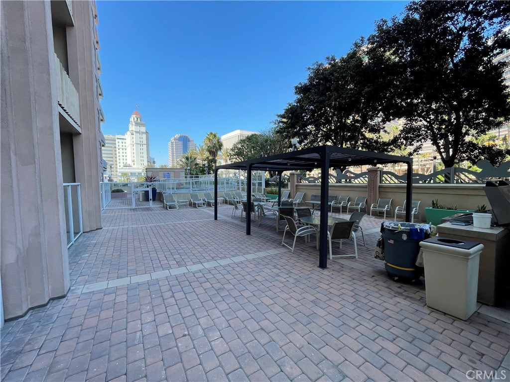 Downtown (DT) - Residential Lease
