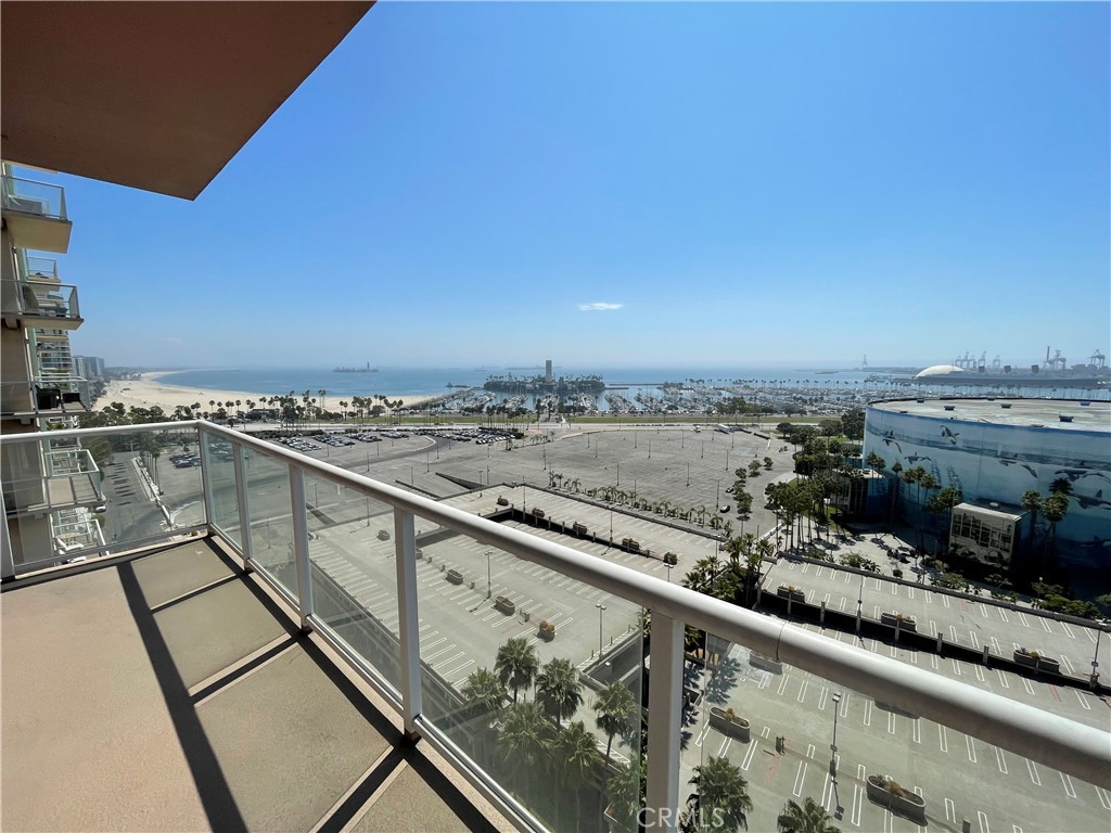Downtown (DT) - Residential Lease