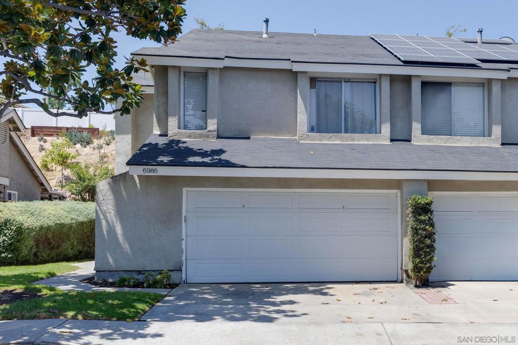 6986 Pembridge Lane