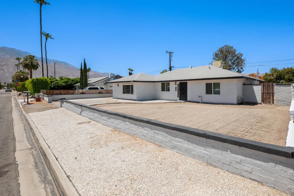 4140 E Calle San Antonio