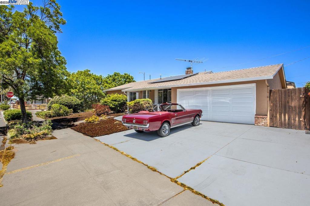 Properties 1 40122 Besco Dr