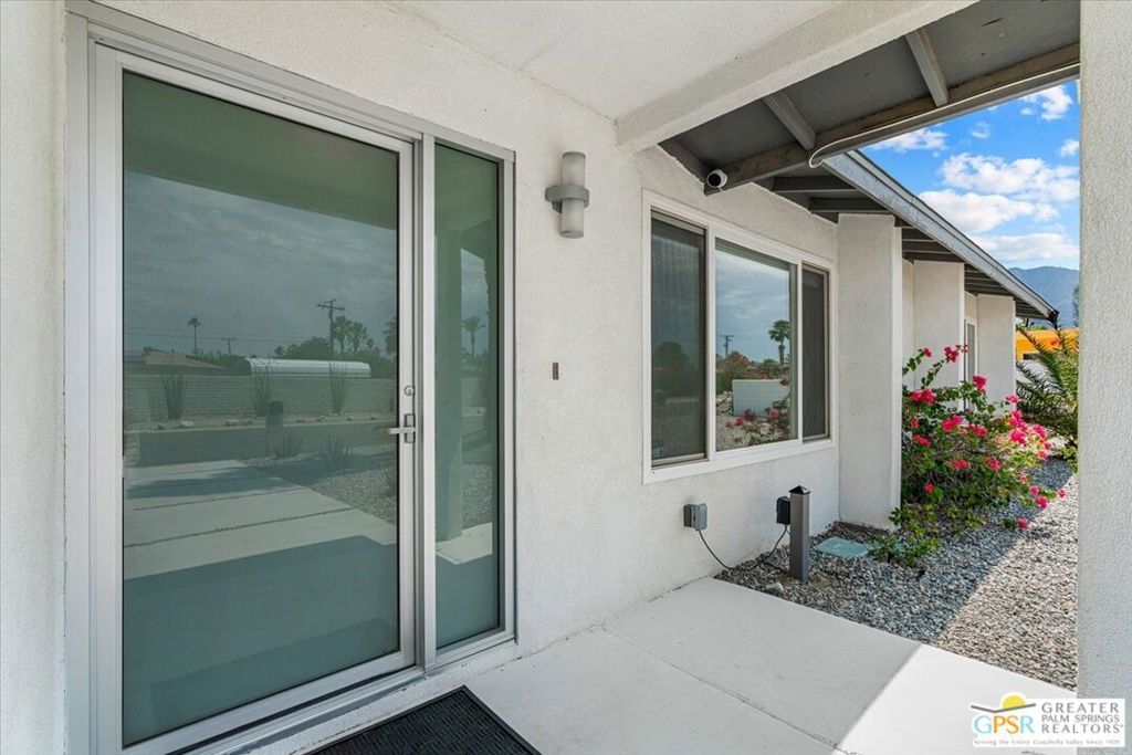 listing image 130728330542797539195