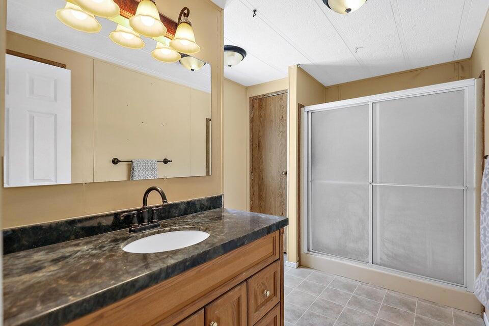 Tri Palm Estates - Manufactured In Park