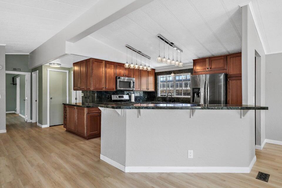 Tri Palm Estates - Manufactured In Park