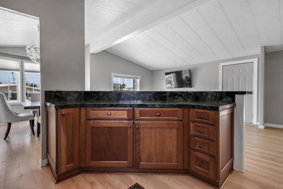 Tri Palm Estates - Manufactured In Park