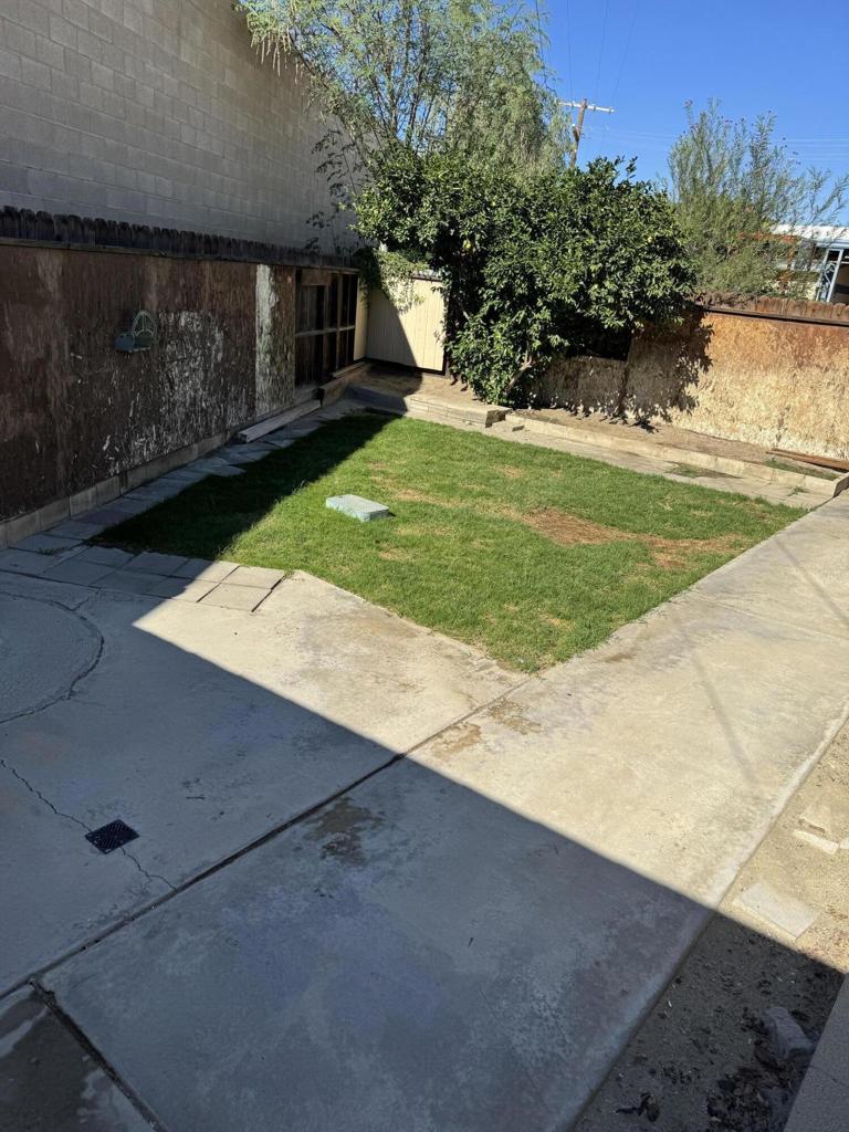 Tri Palm Estates - Manufactured In Park