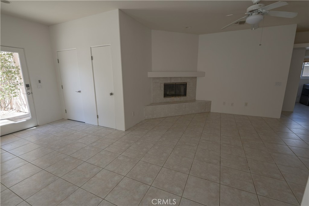 La Quinta Cove* - Residential Lease