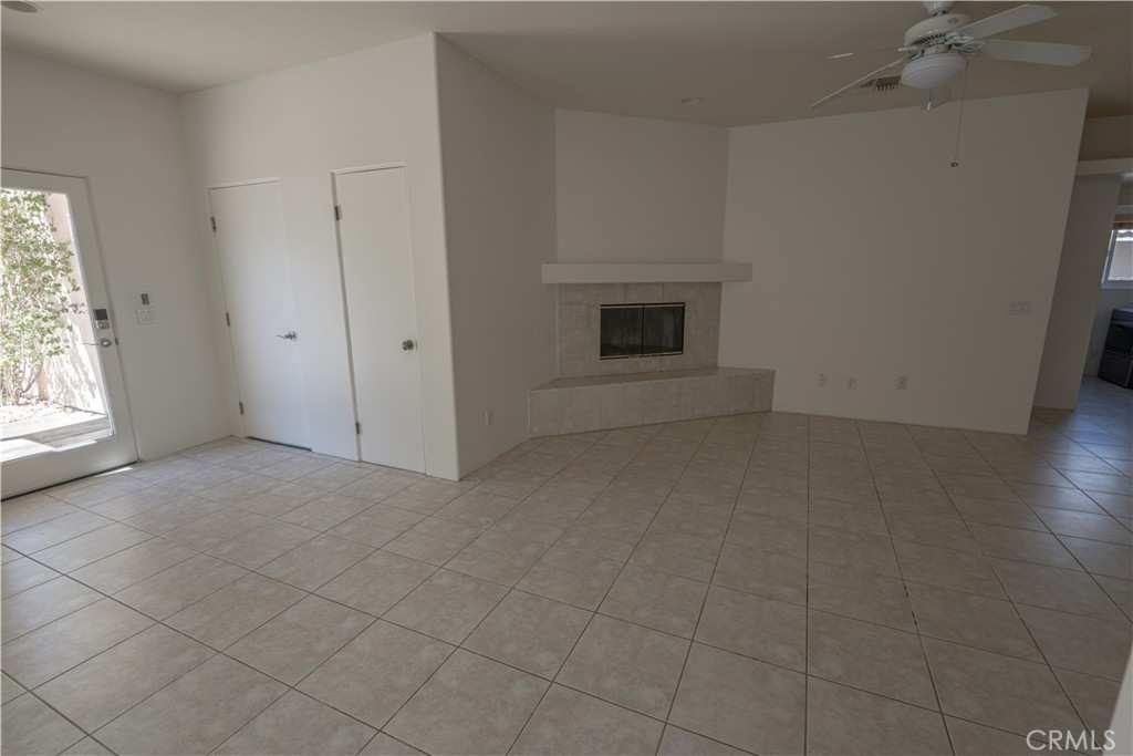 La Quinta Cove* - Residential Lease