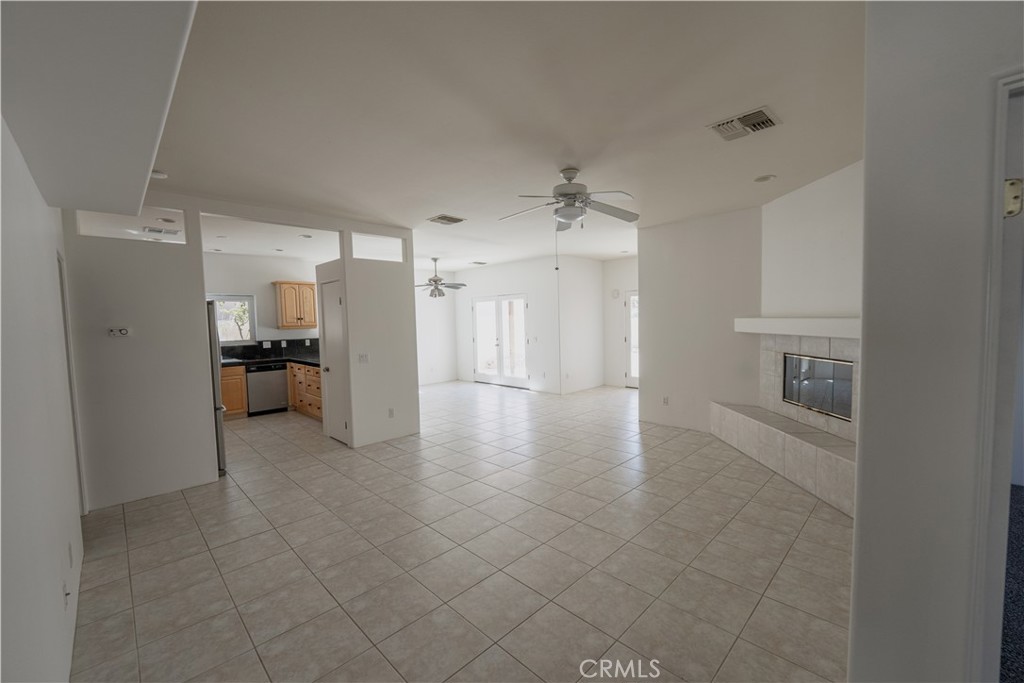 La Quinta Cove* - Residential Lease