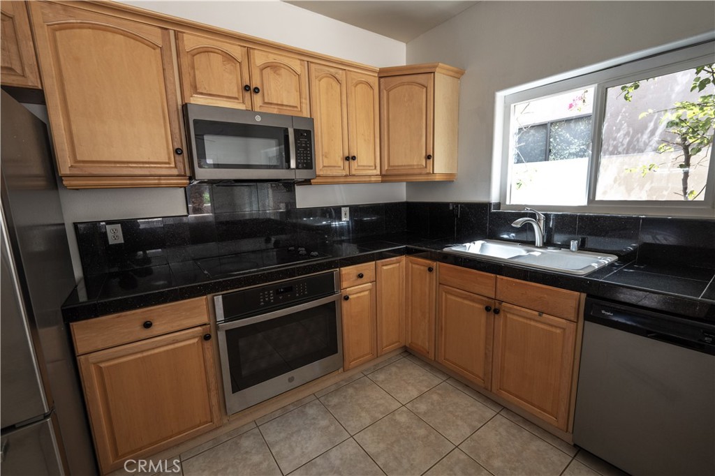 La Quinta Cove* - Residential Lease