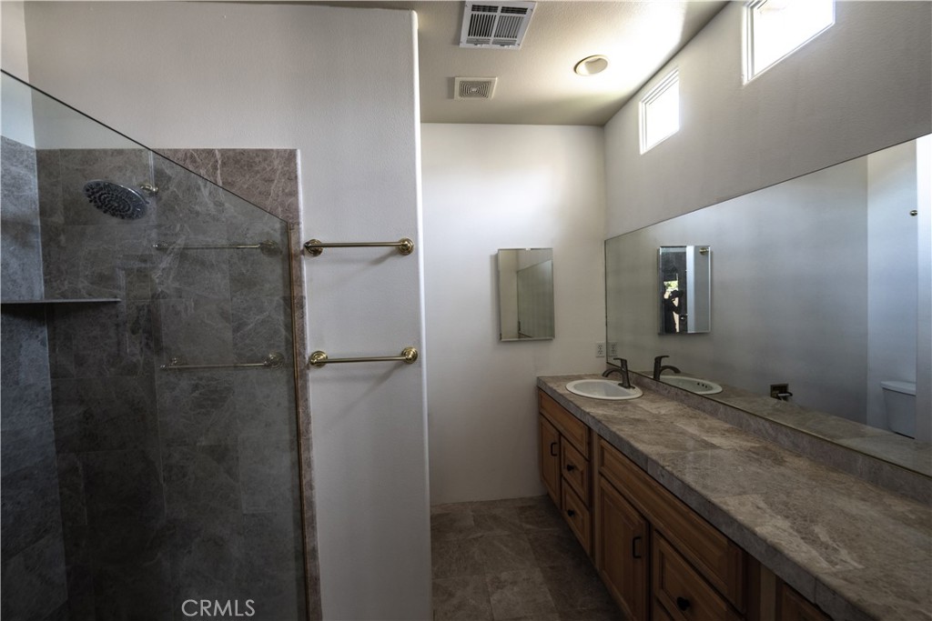 La Quinta Cove* - Residential Lease