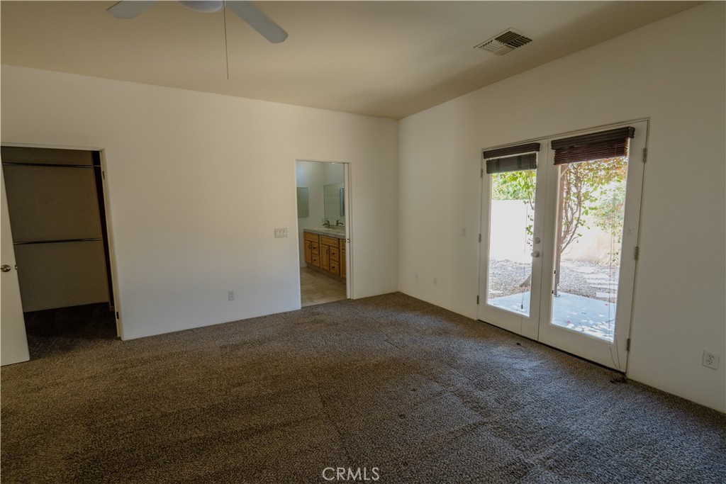 La Quinta Cove* - Residential Lease