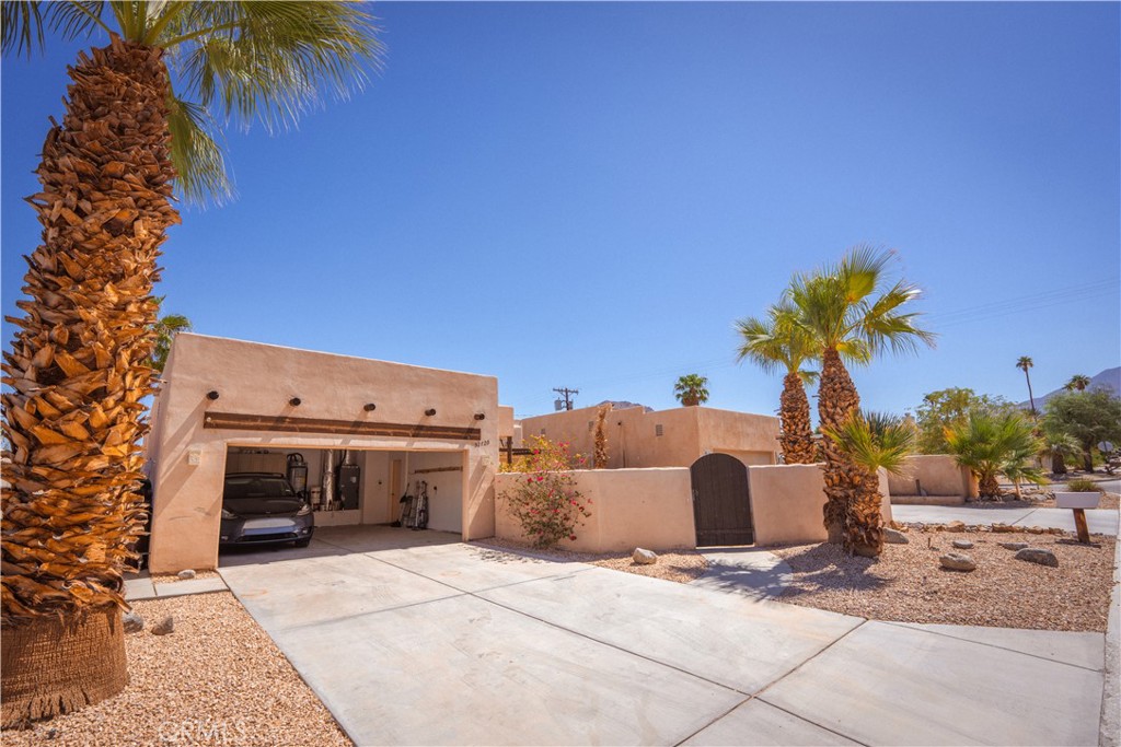 La Quinta Cove* - Residential Lease