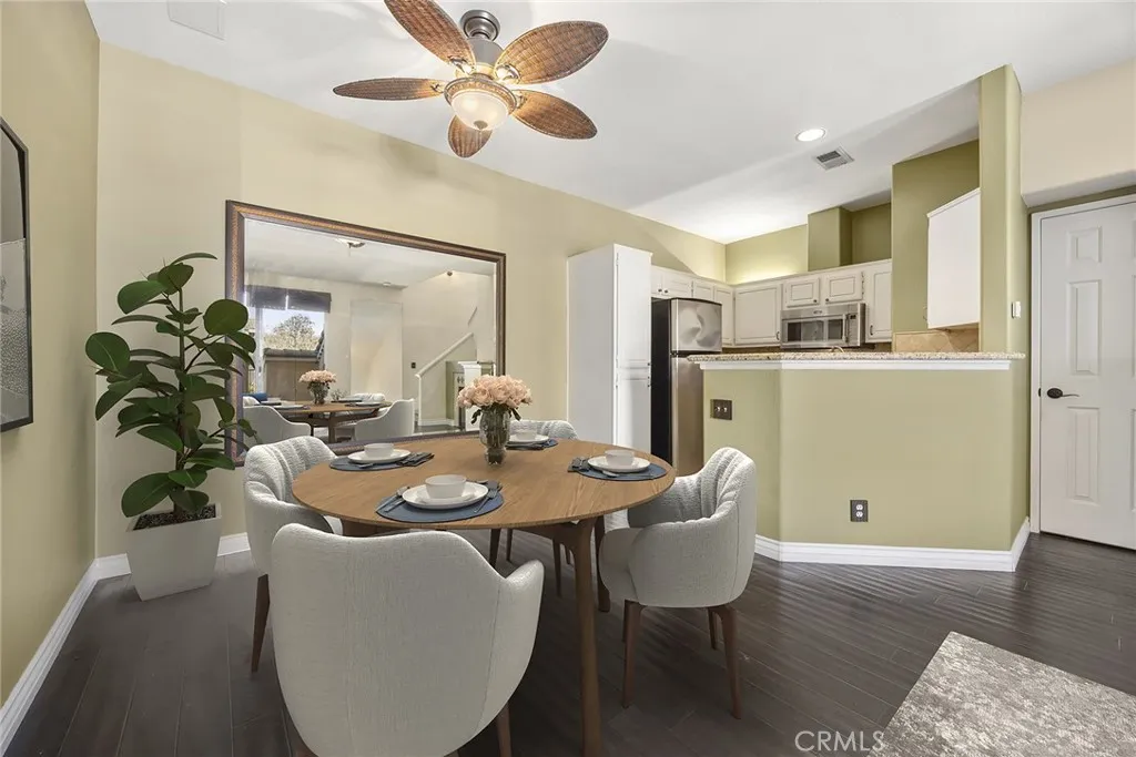 Anaheim Hills, California 92808, United States, 1 Bedroom Bedrooms, ,2 BathroomsBathrooms,Residential,Active,96754