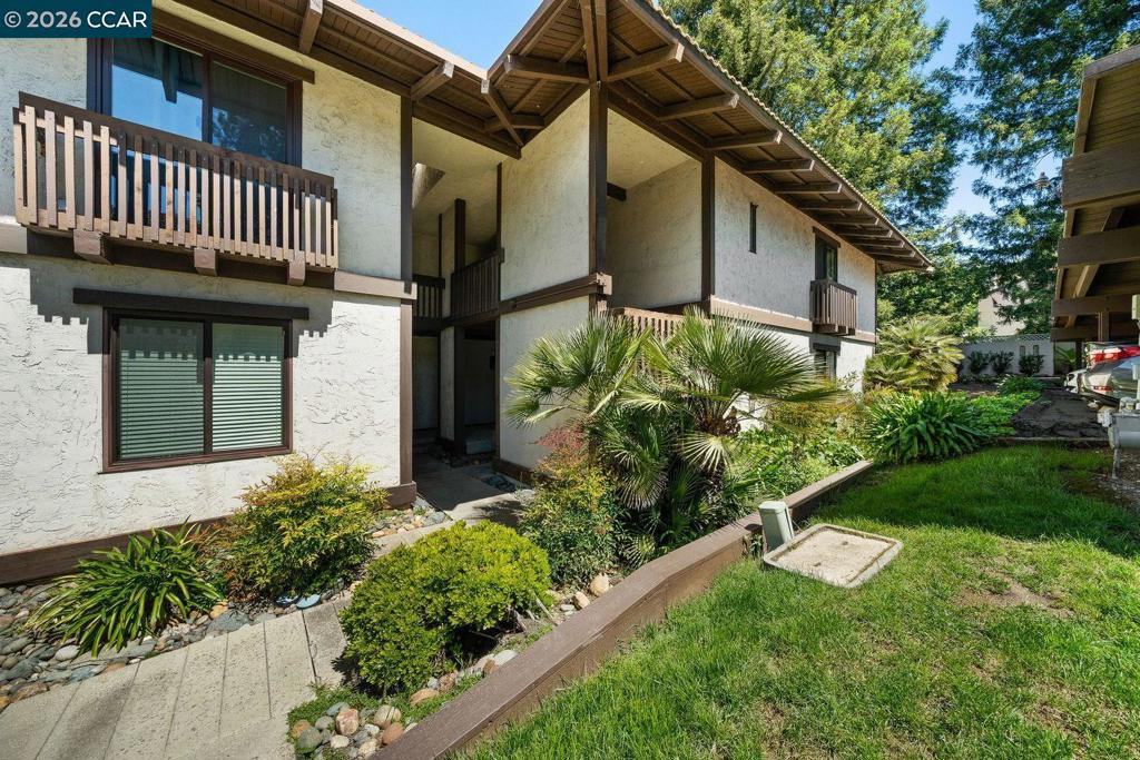 1476 Camino Peral C