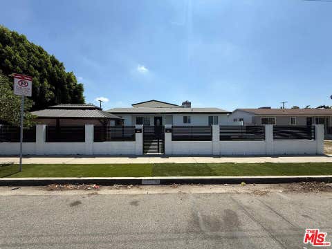 Photo of 12308 Sheldon Street, Los Angeles, CA 91352 (MLS # 26872771)