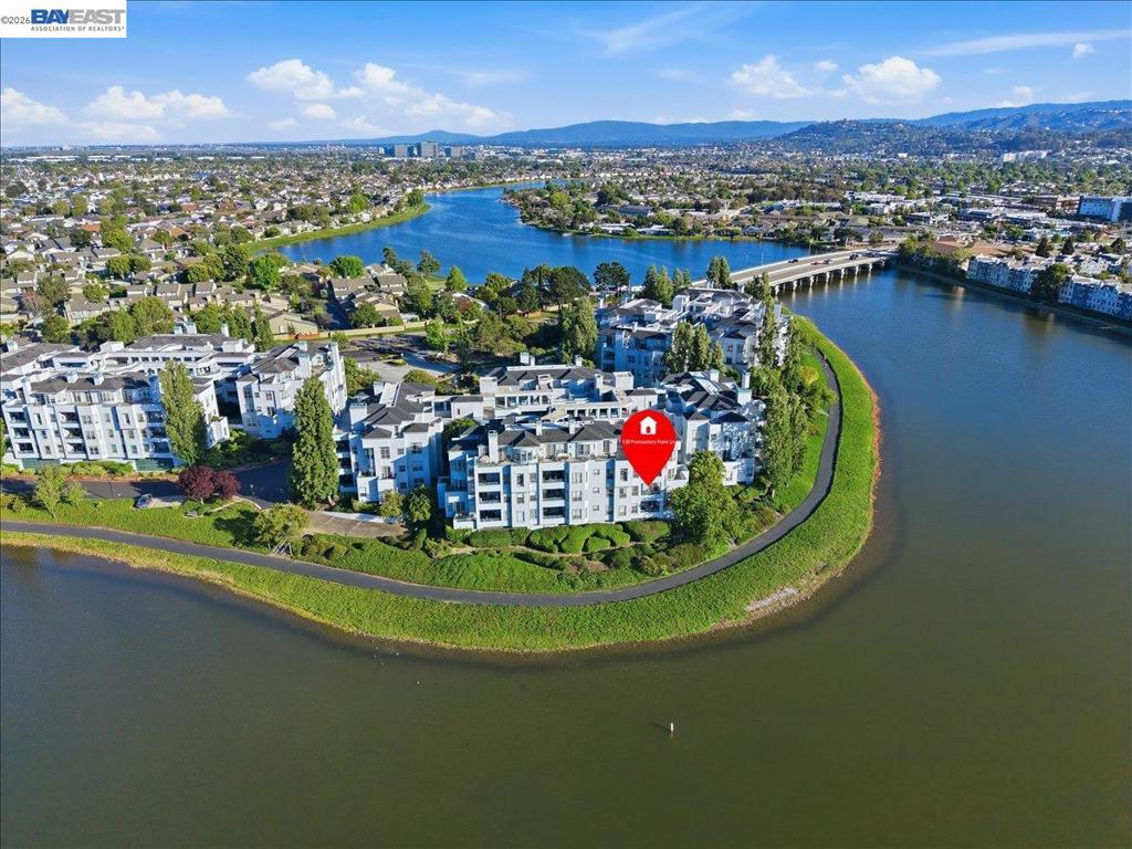 720 Promontory Point Ln Ln 2205, Foster City CA 94404