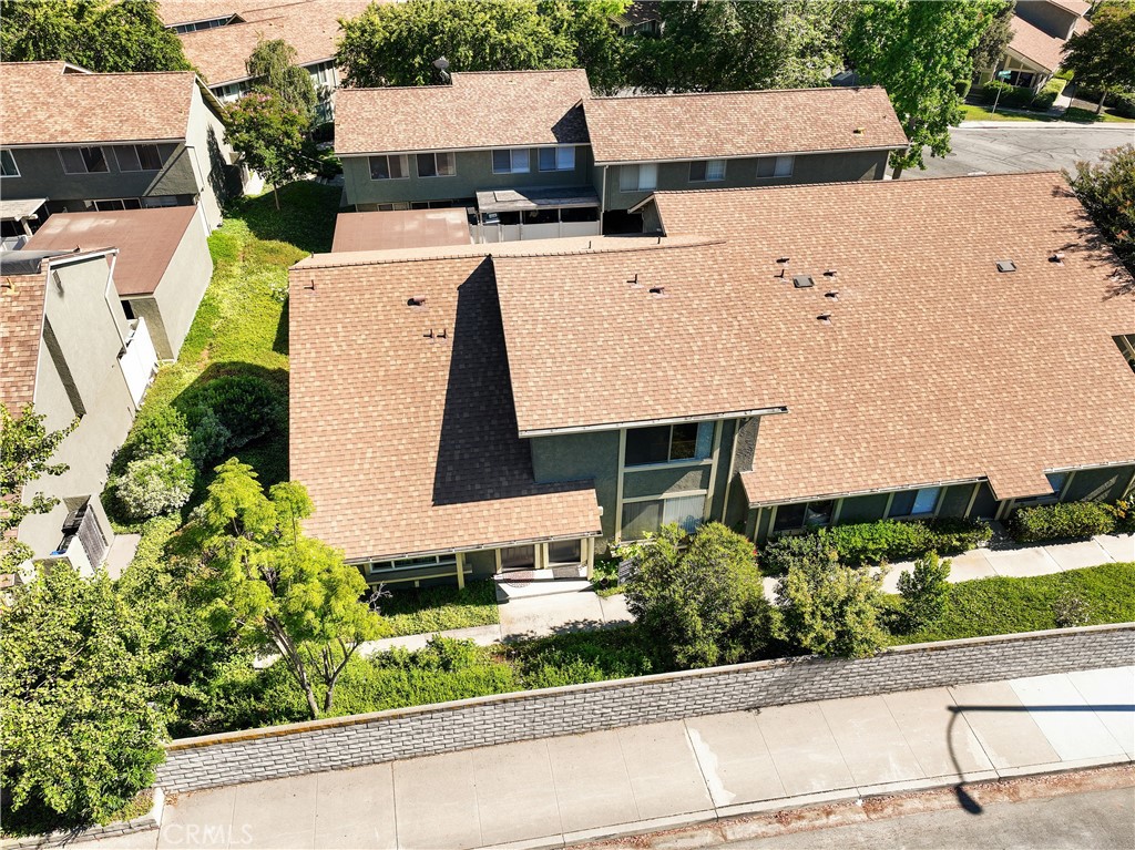 Wildwood Condos (333) - Residential