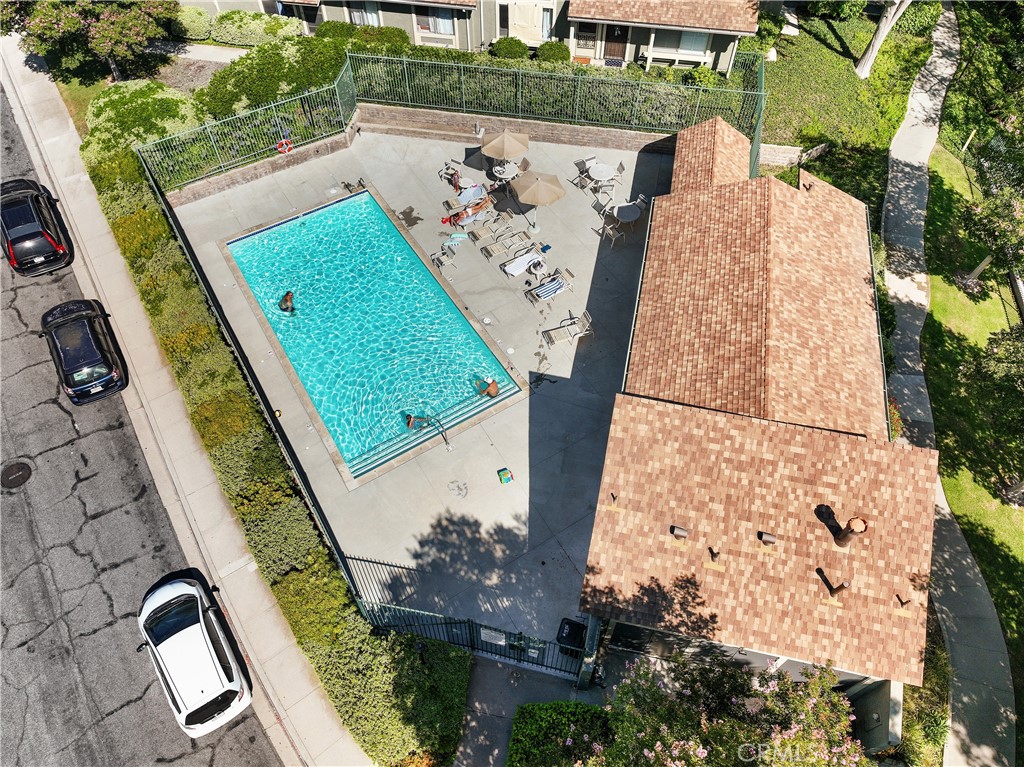 Wildwood Condos (333) - Residential