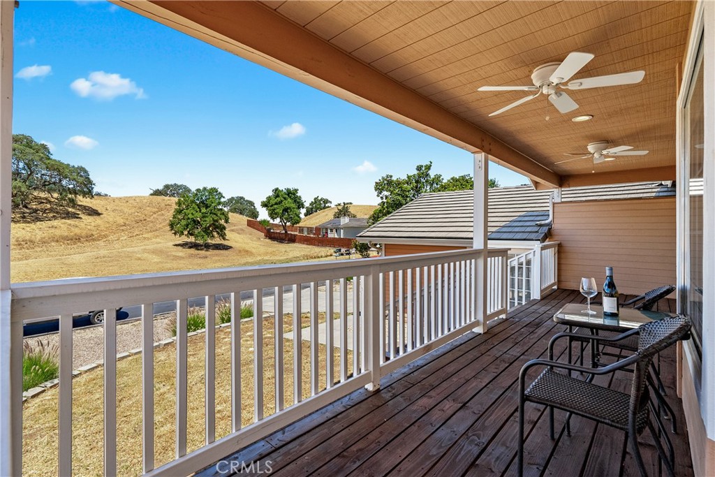 4826 Meadow Lark Lane