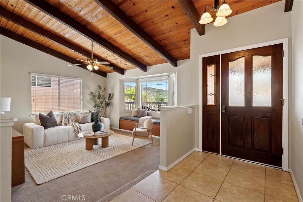 4826 Meadow Lark Lane