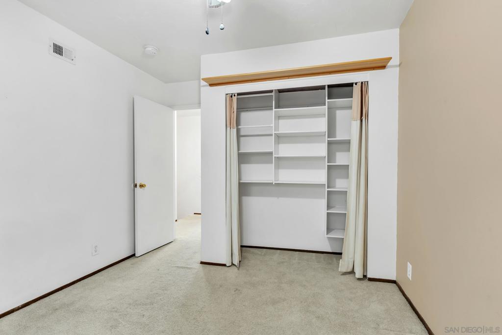 Paradise Hills - Residential