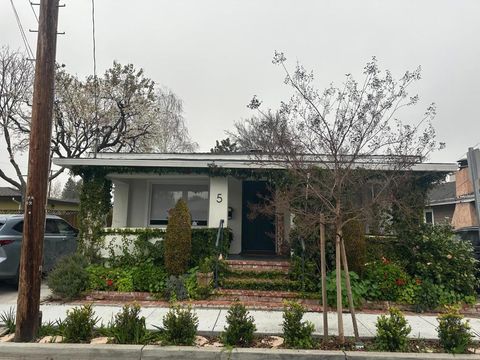 5 McKillop Court Santa Clara CA 95050