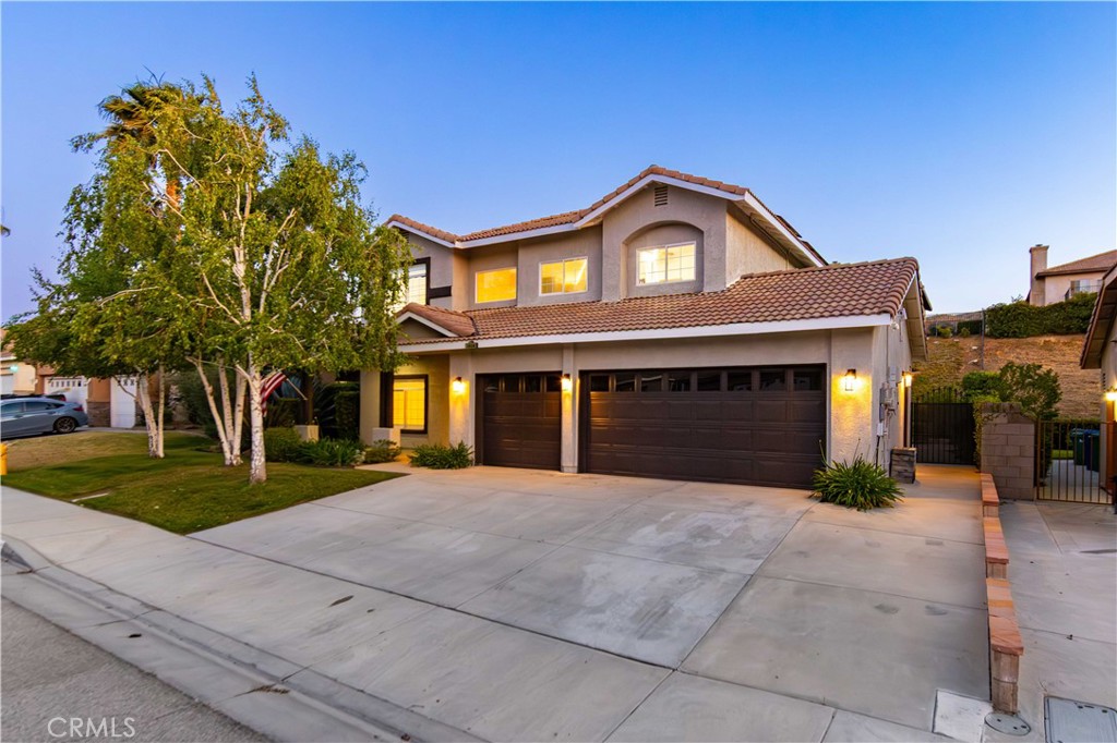 3938 Sungate