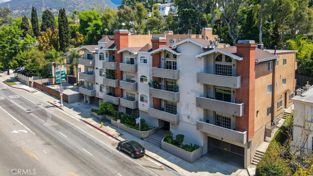 3284 Barham Boulevard 201