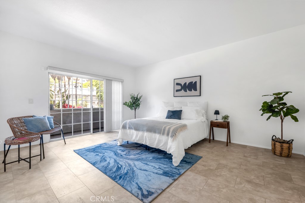 3284 Barham Boulevard 201