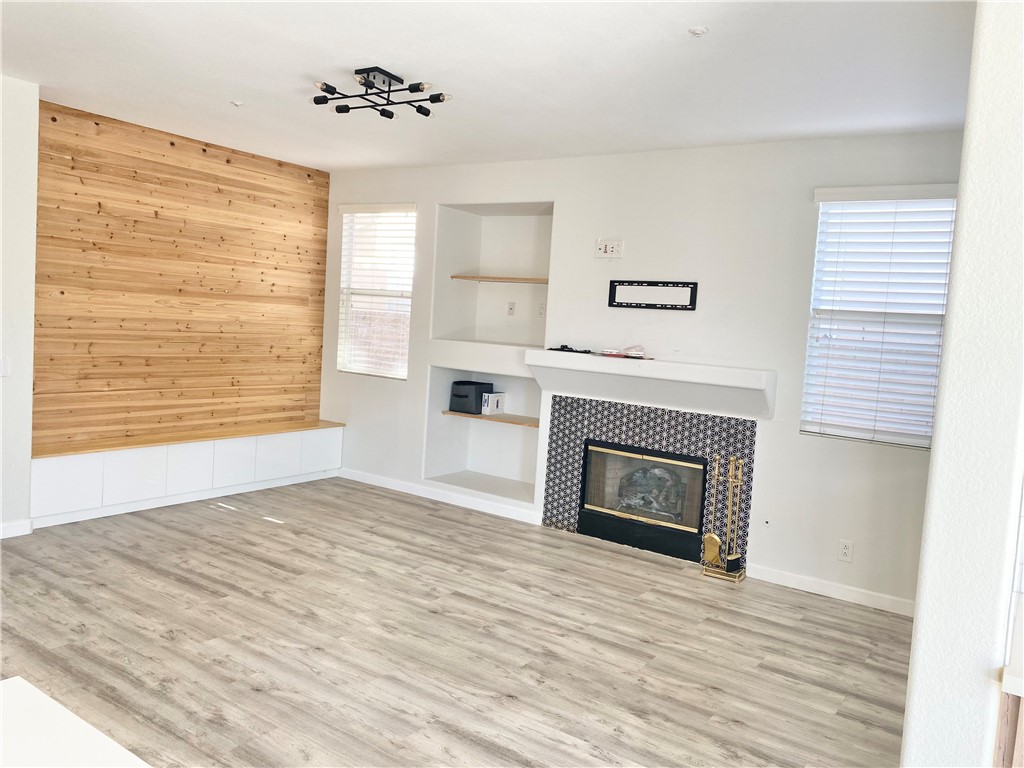 5433 Grand Prix Court