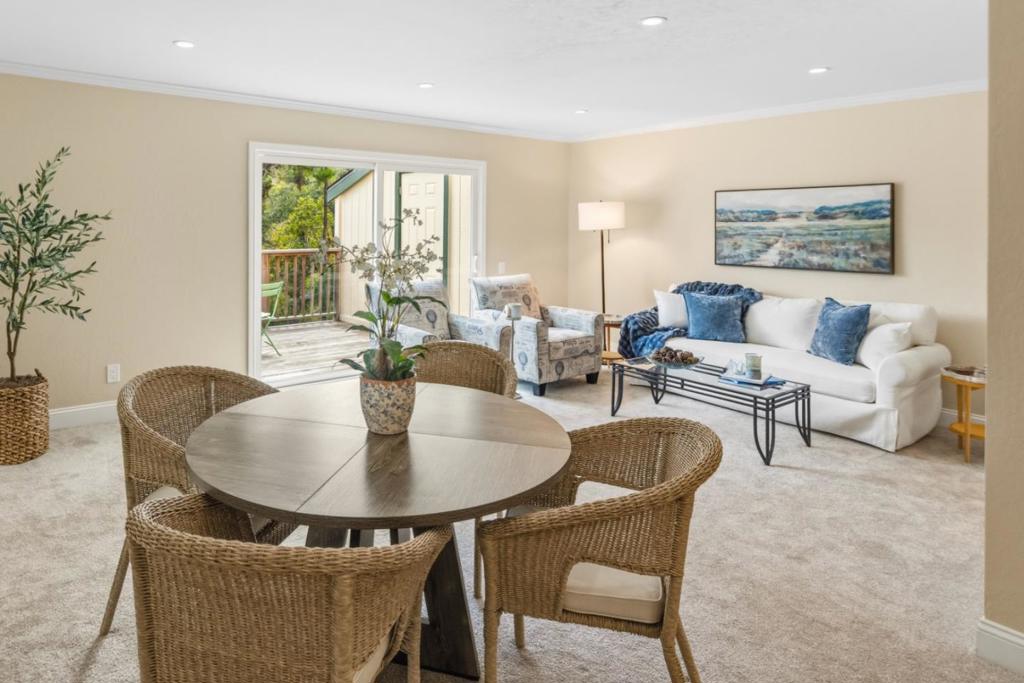 18 Yerba Buena Court