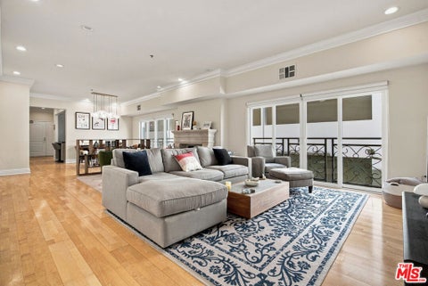 Tiny photo for 11840 Dorothy Street #302, Los Angeles, CA 90049 (MLS # 26999817)
