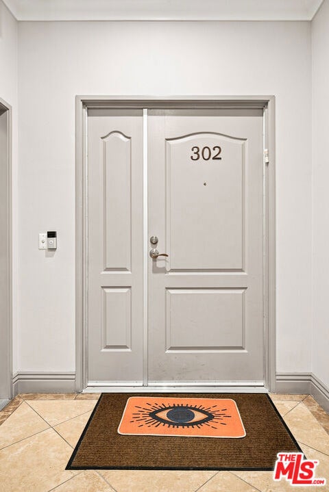 Tiny photo for 11840 Dorothy Street #302, Los Angeles, CA 90049 (MLS # 26999817)