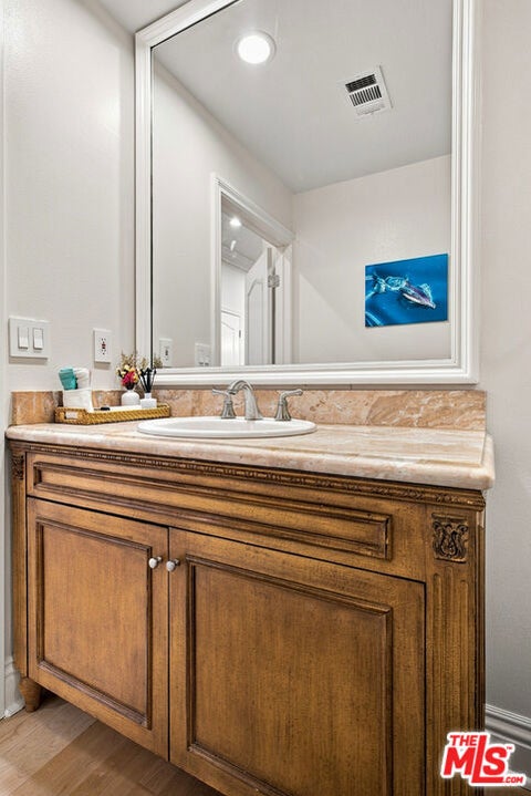 Tiny photo for 11840 Dorothy Street #302, Los Angeles, CA 90049 (MLS # 26999817)