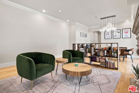 Tiny photo for 11840 Dorothy Street #302, Los Angeles, CA 90049 (MLS # 26999817)