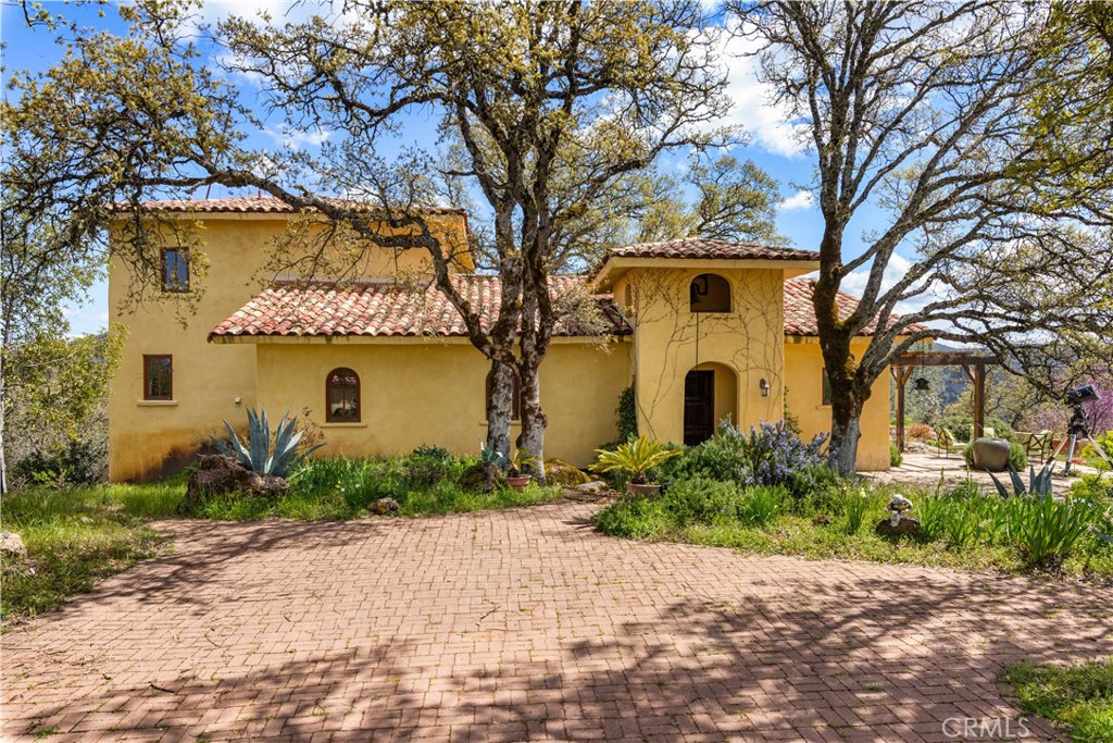 3520 Michelle Drive