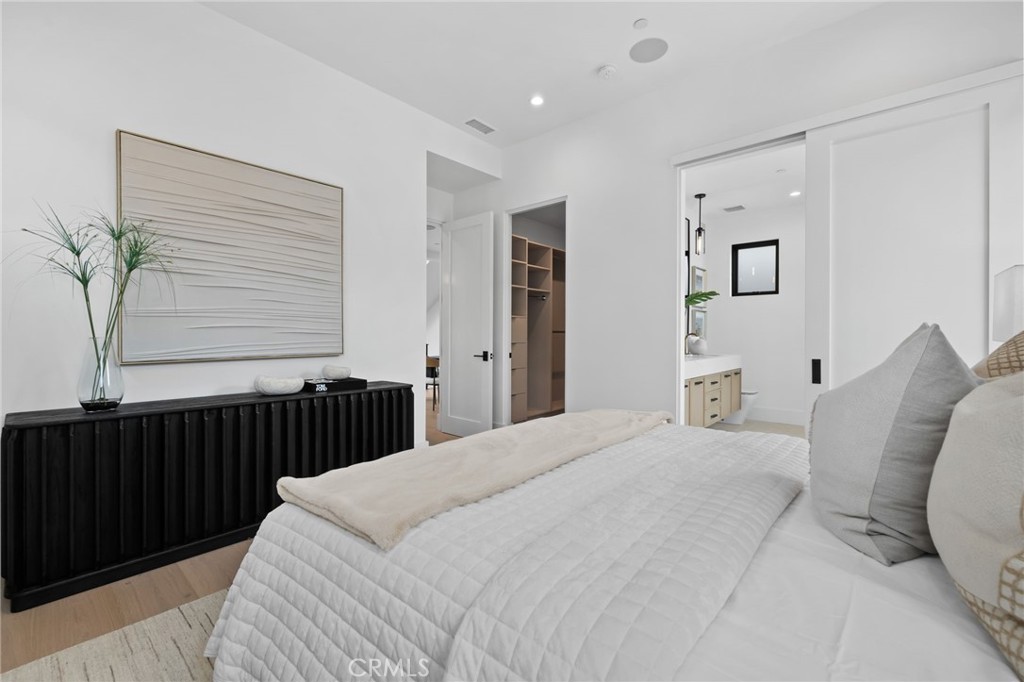 Corona del Mar South of PCH (CDMS) - Residential