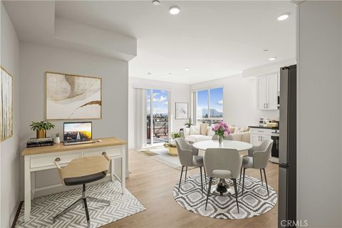 Photo of 11714 Archwood Street #204, North Hollywood, CA 91606 (MLS # SR26106336)