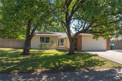Photo of 1 San Ramon Drive Dr, Chico, CA 95973 (MLS # SN26098850)