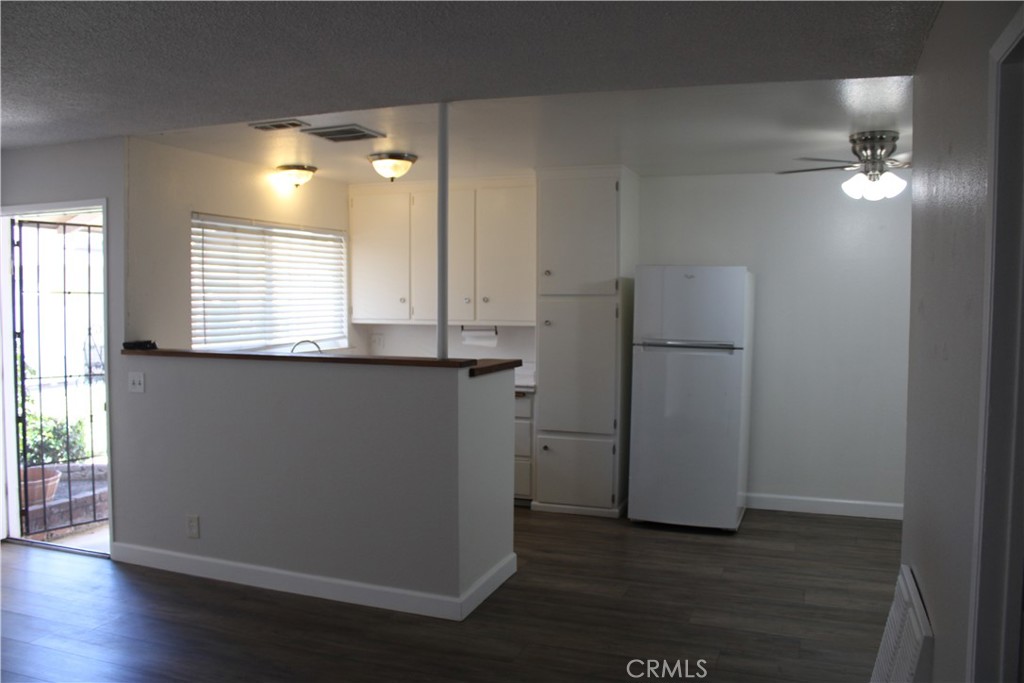 Unknown - Residential Lease