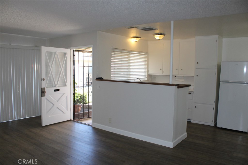 Unknown - Residential Lease