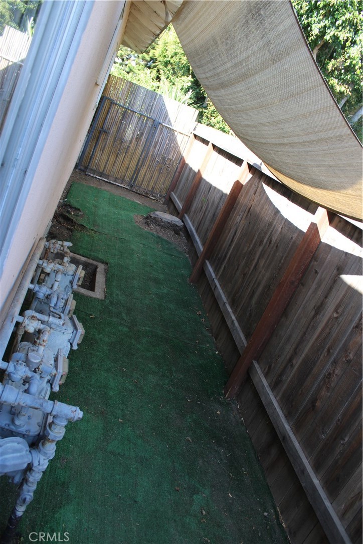 Unknown - Residential Lease