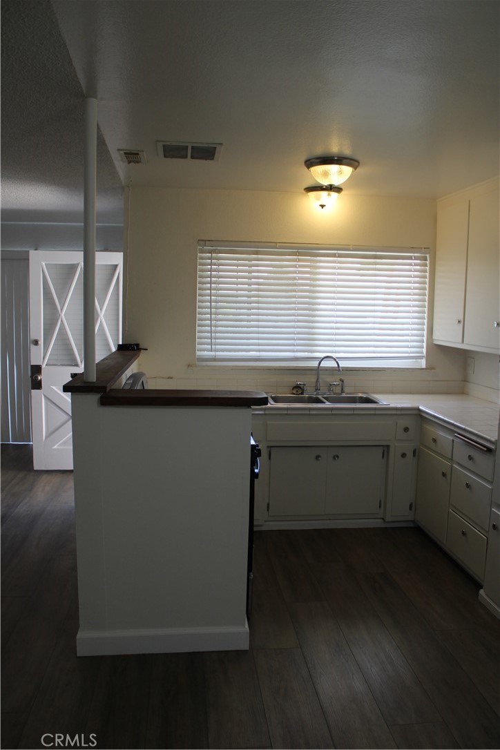 Unknown - Residential Lease