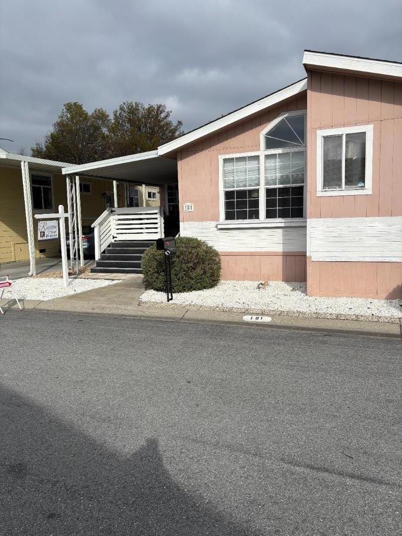 MAJOR PRICE REDUCTION!!! This beautifully maintained triple wide in a 5 star family park, New roof, new paint, new carpeting. All rooms are very spacious. Bright and roomy kitchen with lots of cabinets and counter space. Includes appliances. The spacious master bedroom offers a large walk-in closet and a private bath with dual vanities,garden tub and a step in shower. Central heating & AC with wood burning fireplace and dual pane window; some newly replaced..Plaza dey Rey manufactured home community has a 5 star rating and includes 3 clubs houses with a 3 swimming pools, spas, RV/boat parking, entertainment rooms for events, social club etc. Walk to public transportation, grocery stores, restaurants and just a few minutes walk to VTA light rail connecting to CalTrain transportation.