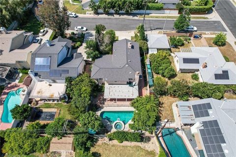 Tiny photo for 22606 Archwood Street, West Hills, CA 91307 (MLS # SR26117458)