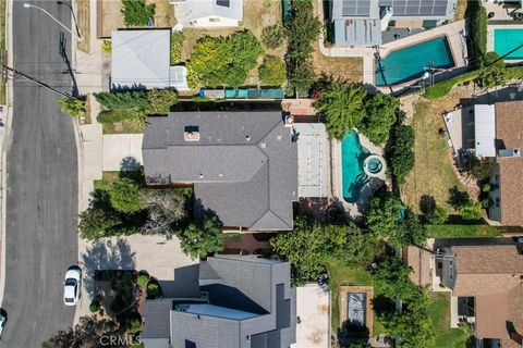 Tiny photo for 22606 Archwood Street, West Hills, CA 91307 (MLS # SR26117458)
