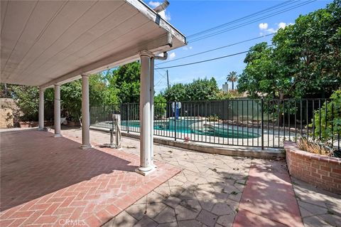 Tiny photo for 22606 Archwood Street, West Hills, CA 91307 (MLS # SR26117458)
