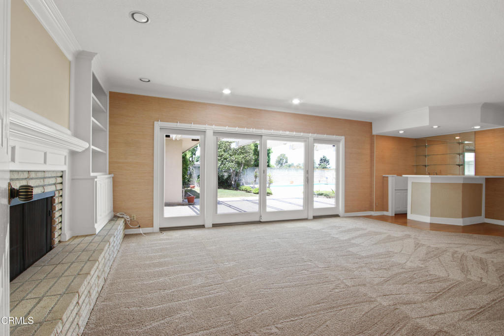 5580 E Lonna Linda Drive